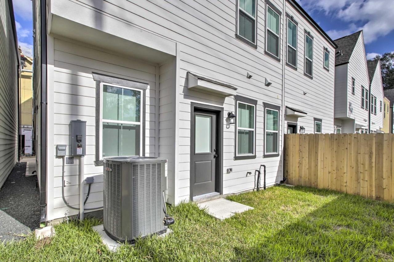 Luxe Houston Townhome With Balcony! Exterior foto